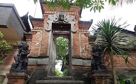 Sintya Homestay