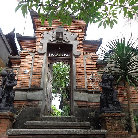 Sintya Homestay Ubud  Exterior photo